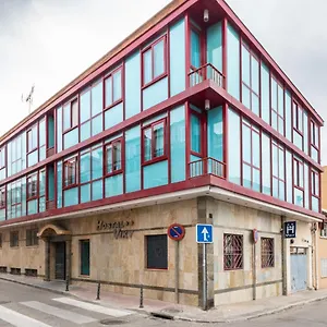 https://hostal-viky.besthotelstoledo.com